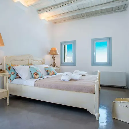 וילה Aelia Paros Beachfront חריסי אקטי