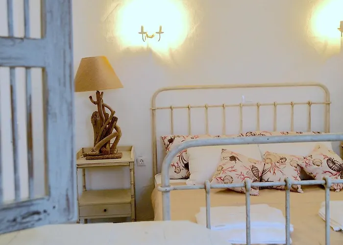 Aelia Paros Beachfront * Chrisi Akti (Paros)